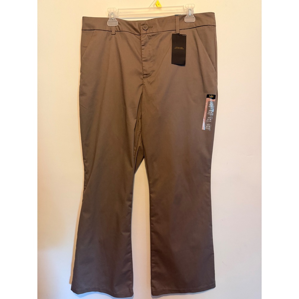 Lee Coventry Bootcut Pants Womens 16M Wrinkle Free Mid Rise Khaki 112359180 tan